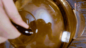 加山藥、毛豆再煮15分鐘。