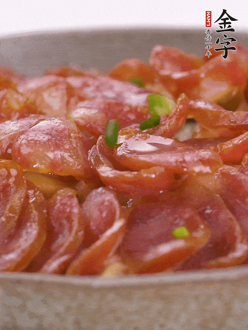 水開后放入，大火蒸10分鐘，關(guān)火燜2分鐘。